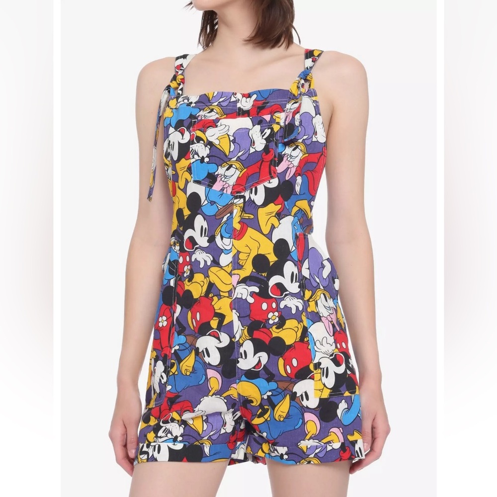 NWT Hot Topic Mickey & the Gang Linen Shortall Size XL